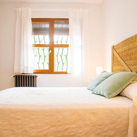 B&B Masia Aitona Vall d'Alba Exterior photo